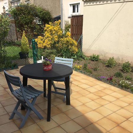 Willa La Jolie Petite Maison Le Mans Zewnętrze zdjęcie