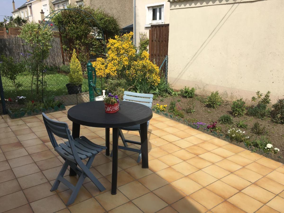 Willa La Jolie Petite Maison Le Mans Zewnętrze zdjęcie