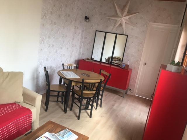 Willa La Jolie Petite Maison Le Mans Zewnętrze zdjęcie