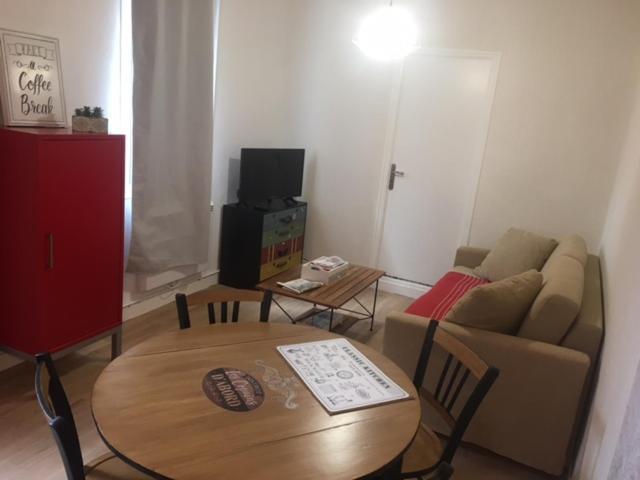 Willa La Jolie Petite Maison Le Mans Zewnętrze zdjęcie